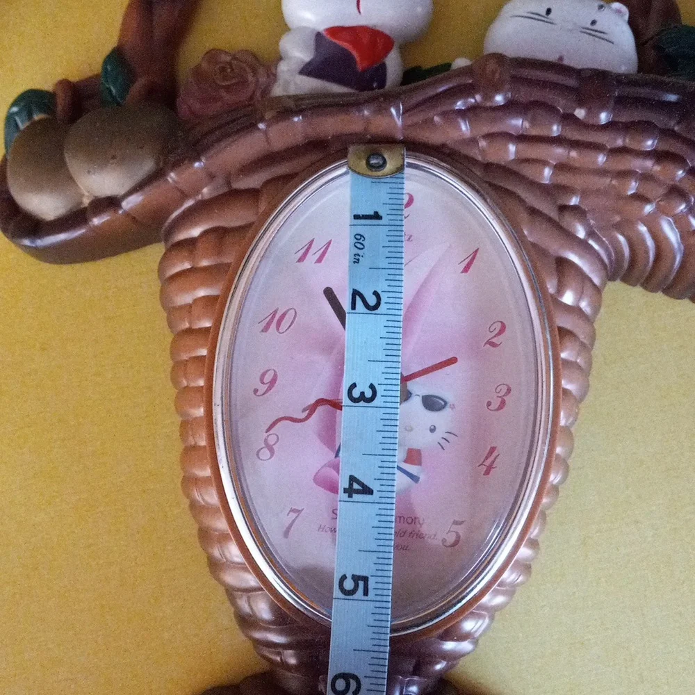 Sanrio Hello Kitty Quartz Musical Wall Vintage Clock